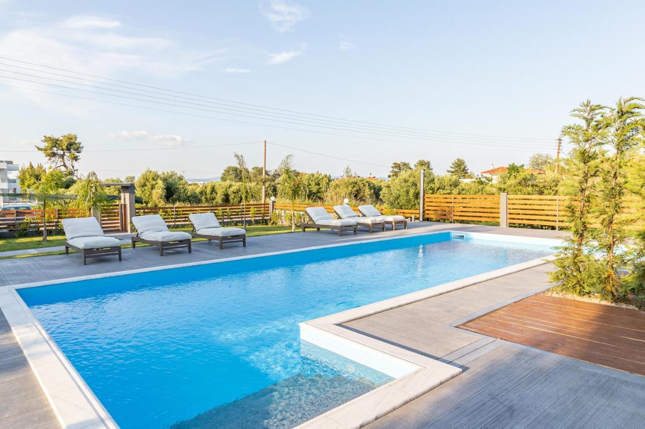 Assos Luxury Villas Pefkochori Exterior photo
